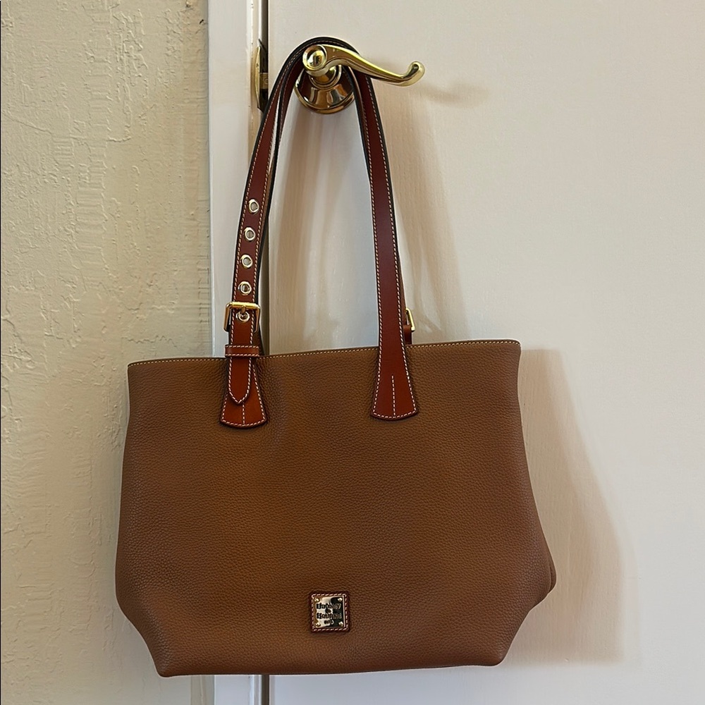 Dooney & Bourke Brown Leather Tote Bag pebble Grain Hanna new no tags;never used - Picture 3 of 13